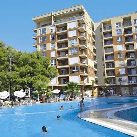 Rafaelo Hotel Shëngjin