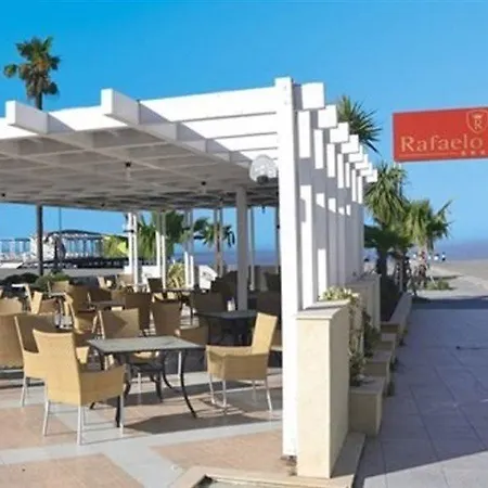 Rafaelo Hotel